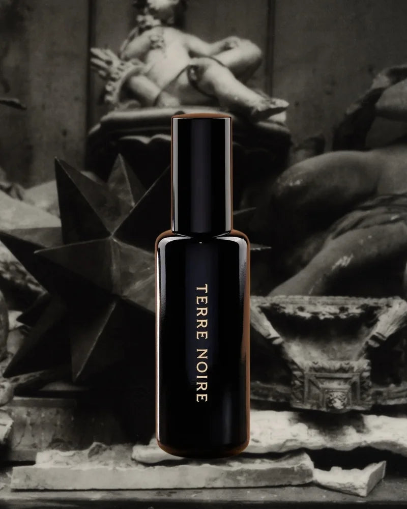 Terre Noire Eau de Parfum Mood