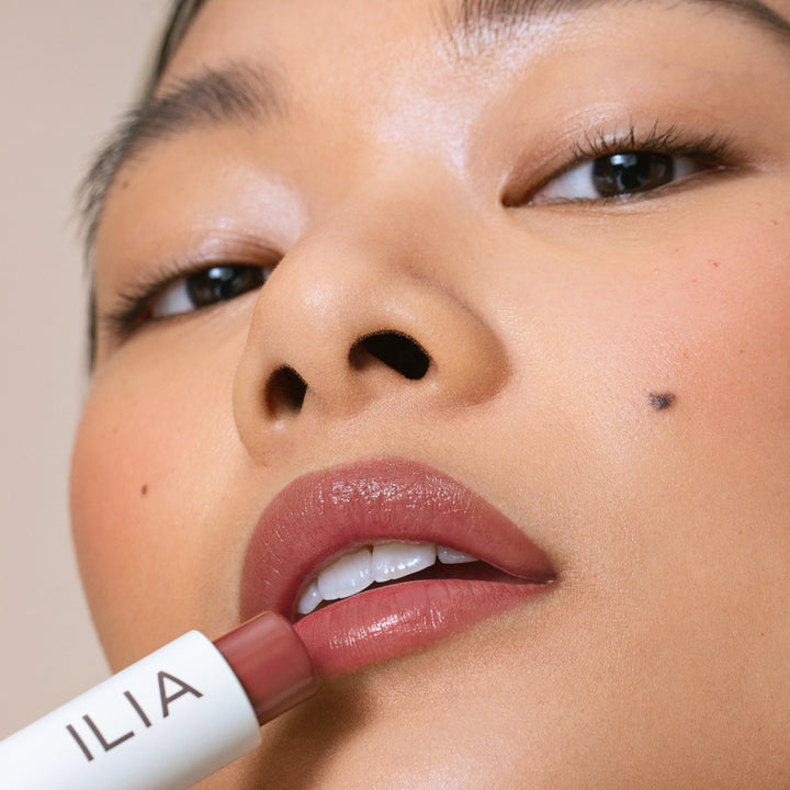 Balmy Tint Hydrating Lip Balm Memoir Lips