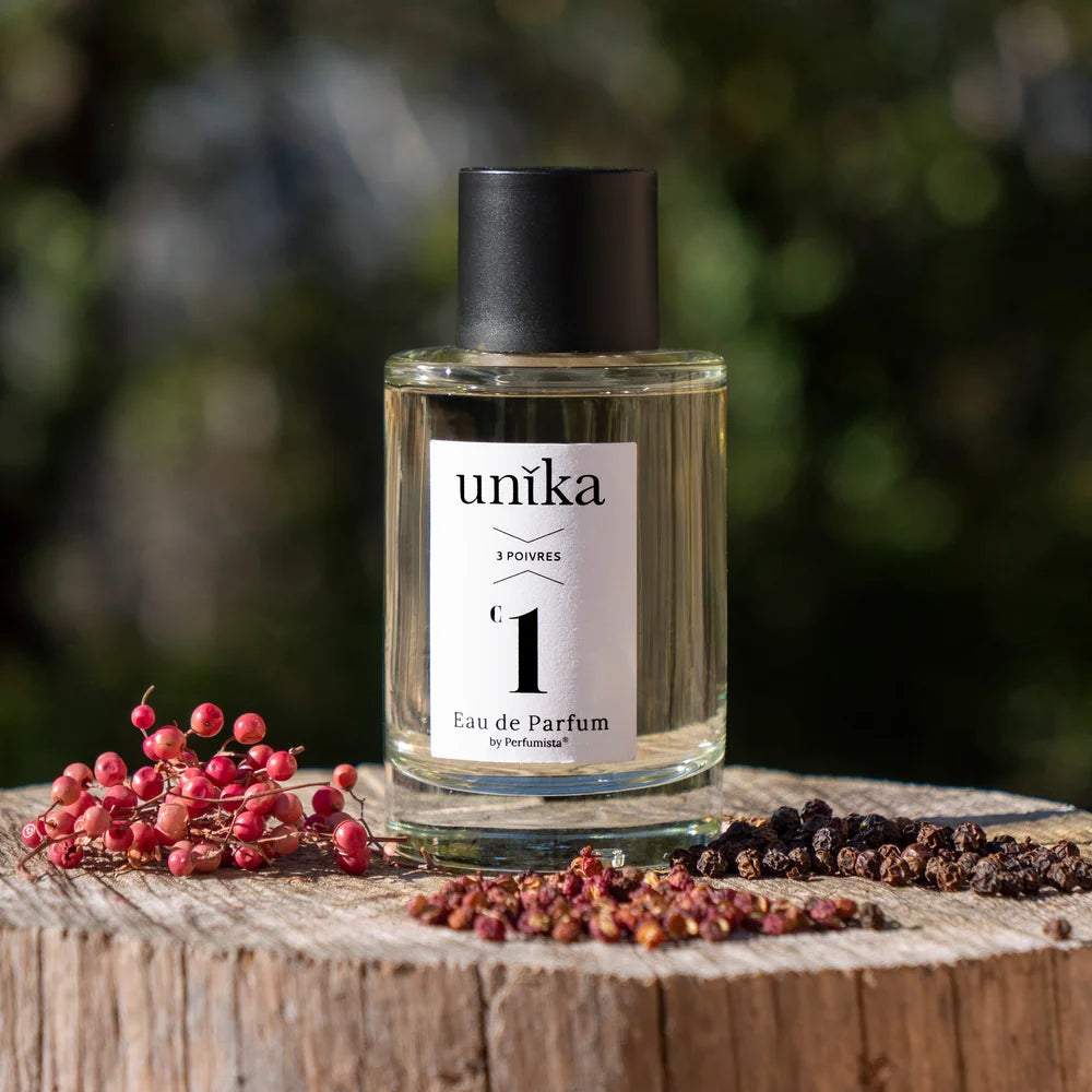 C1 - 3 Poivres Parfum - Still Life