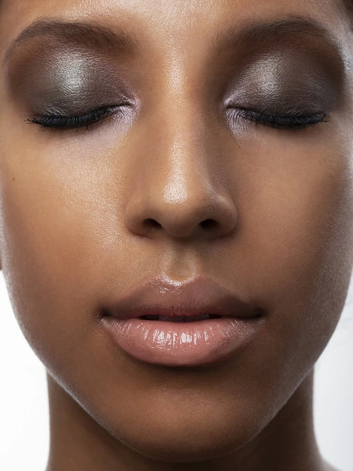 Knutzen Lipgloss 09 Matte Clear Rose Model 2