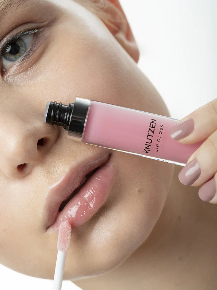 Knutzen Lipgloss 09 Matte Clear Rose Model
