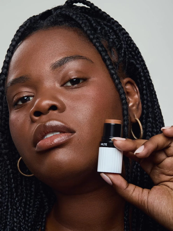 Milte Foundation Stick Balanced Dark 08 Model