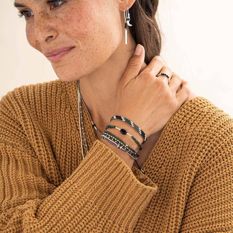 Commitment Black Onyx Silver Colored Bracelet Model