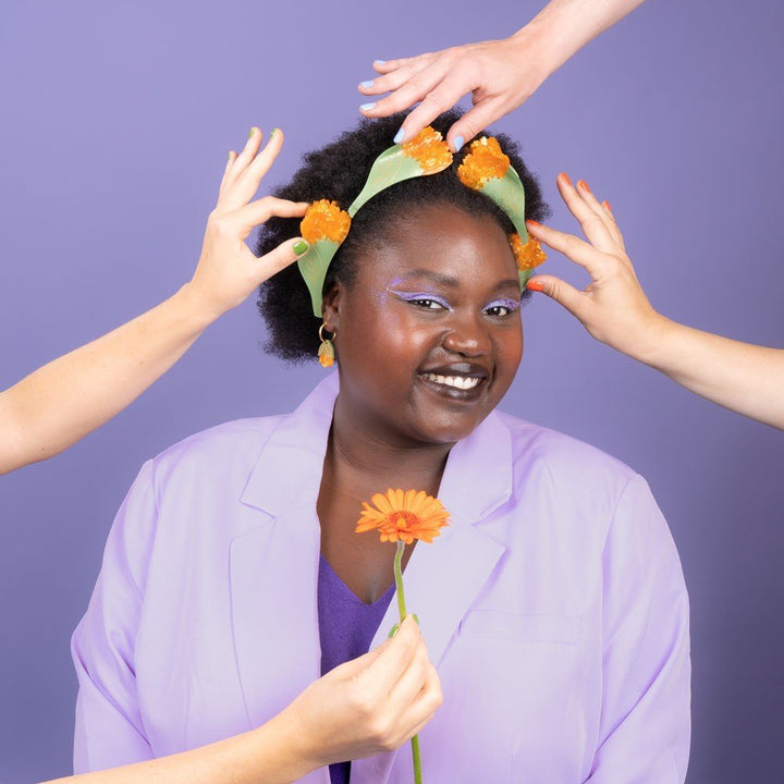 Coucou Suzette Calendula Hair Claw - Model Mood