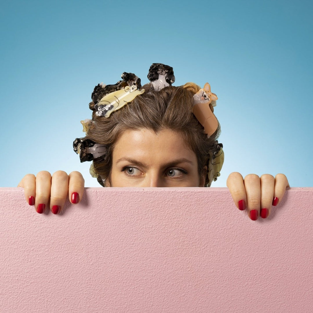 Coucou Suzette Corgi Hair Claw - Model Mood