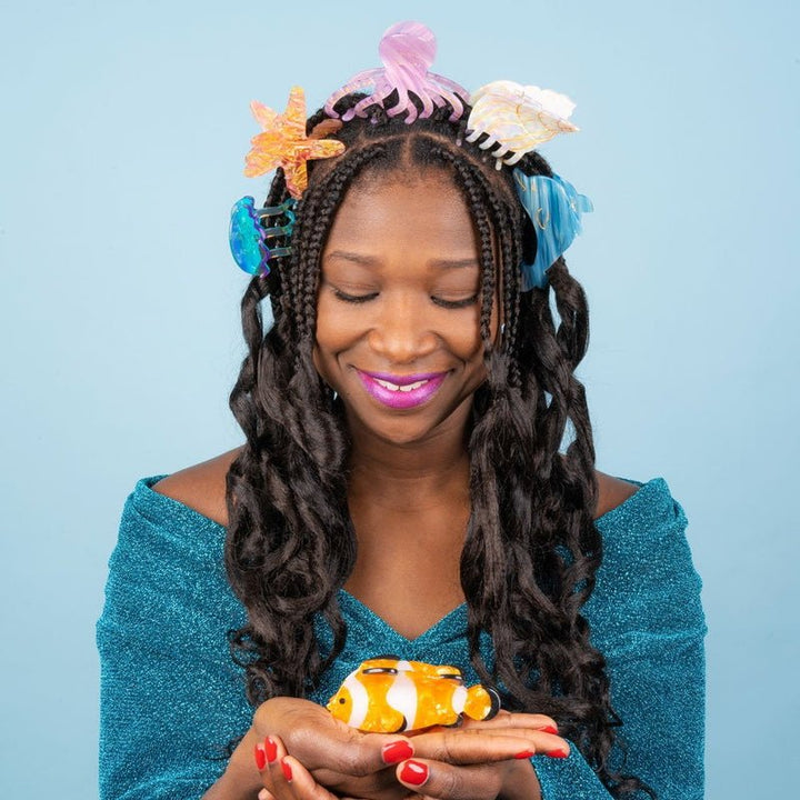 Dolphin Hair Claw - im Haar und mehr