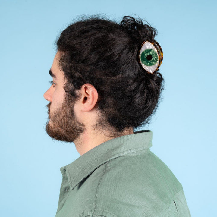 Coucou Suzette Eye Hair Claw – Green - Model 2