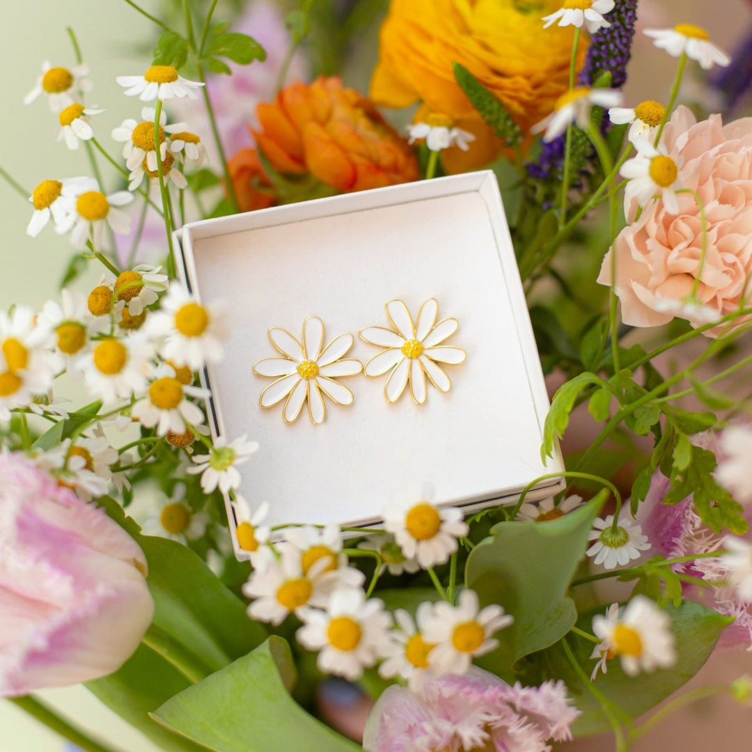Coucou Suzette Marguerite Earrings - Verpackung Mood