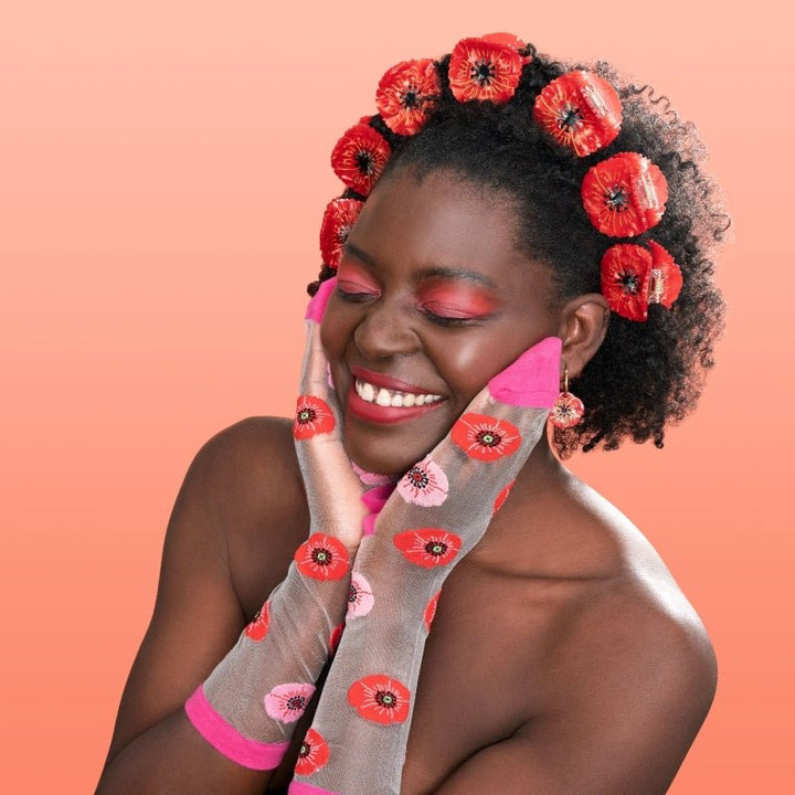 Coucou Suzette Poppies Earrings - Model mood