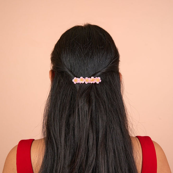 Coucou Suzette Sakura Hair Clip - Model Tragebild