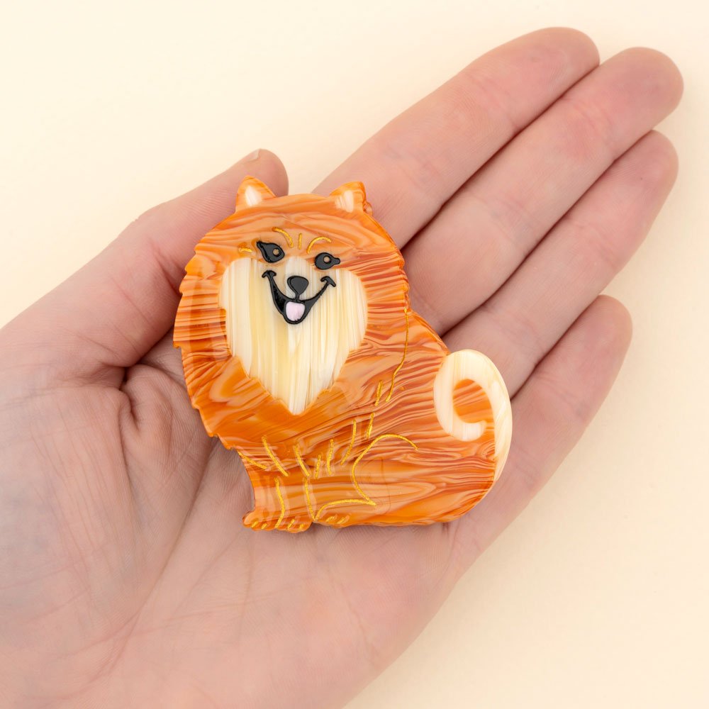 Coucou Suzette Spitz Hair Claw - Handmodel Produktdetail