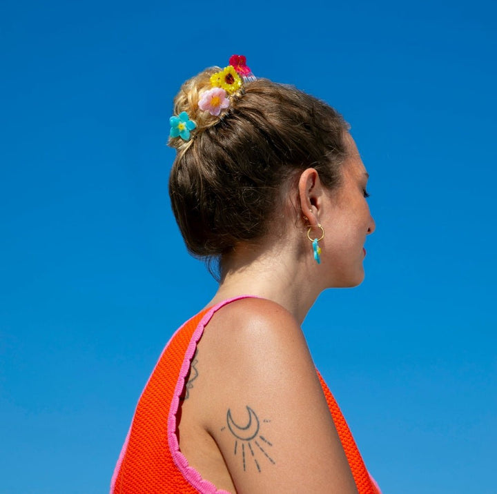 Coucou Suzette Sunflower Mini Hair Claw - Model Mood