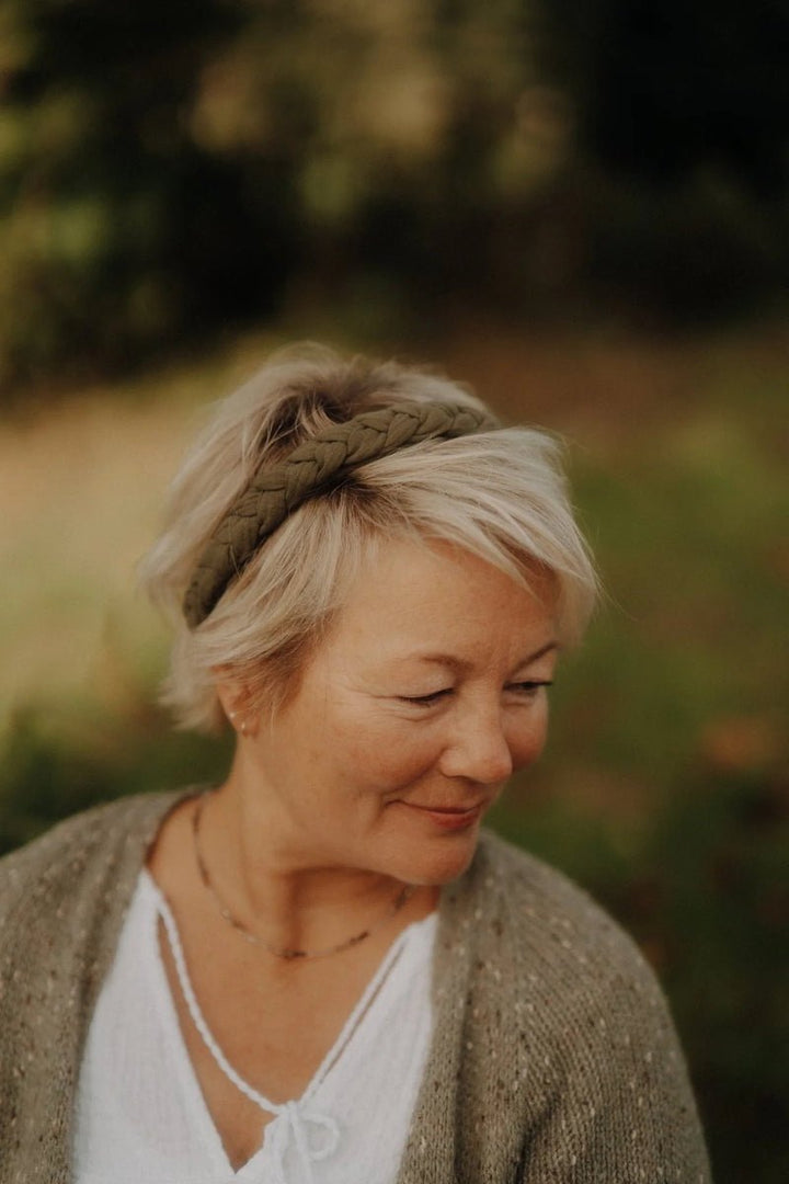 Haarreif Carlotta Khaki Model 3