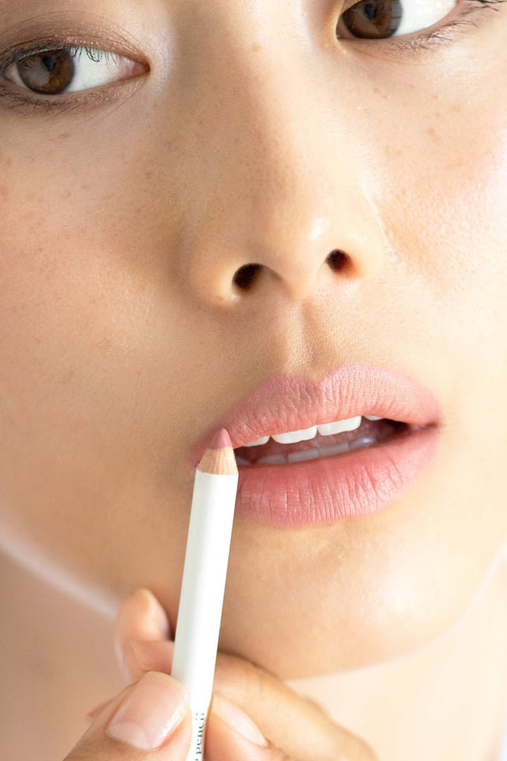 Acai Lip Pencil Kiss close up lips