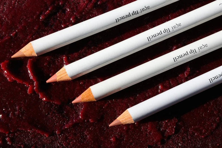 Acai Lip Pencil Naughty Lips Mood 2