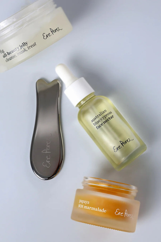 Ere Perez Steel Face Tool - Tool mit passender Skincare