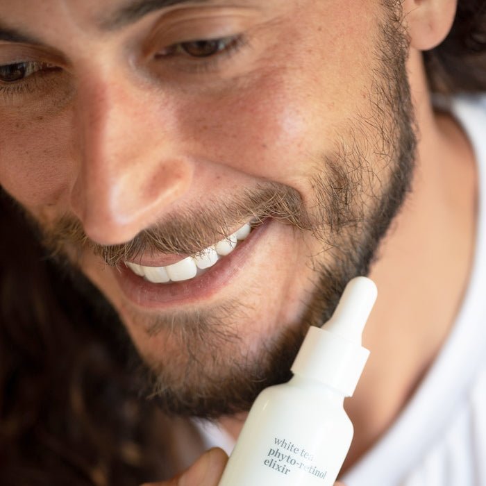 Ere Perez White Tea Phyto-Retinol Elixir - male model
