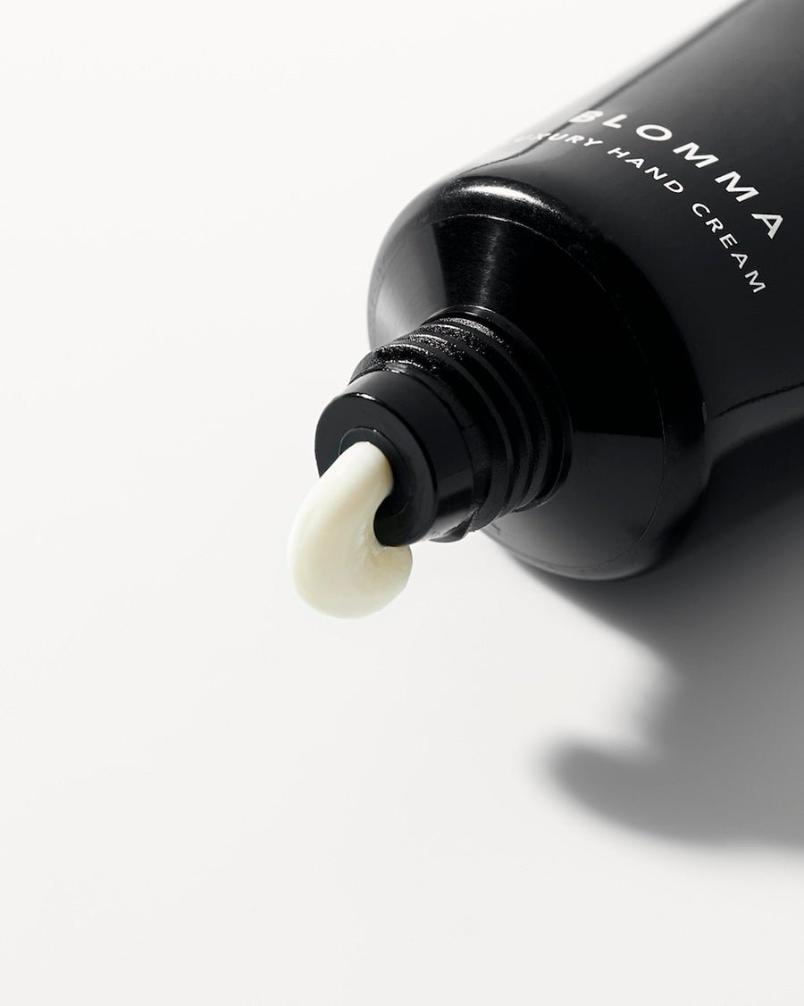 Henné Organics Blomma Luxury Hand Cream - Textur