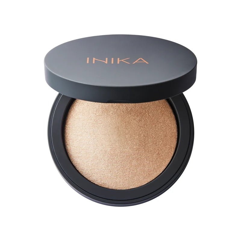 INIKA Organic Baked Mineral Illuminisor - Dewdrop Freisteller