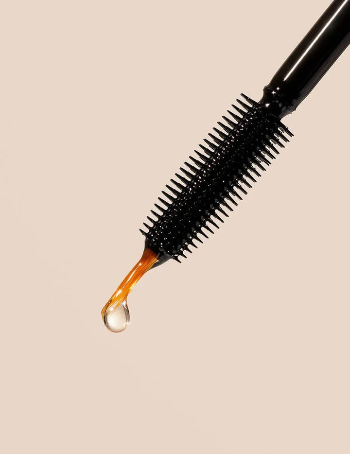 INIKA Organic Lash & Brow Serum - Detail Bürste
