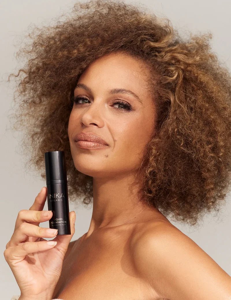 INIKA Organic Liquid Foundation - Model