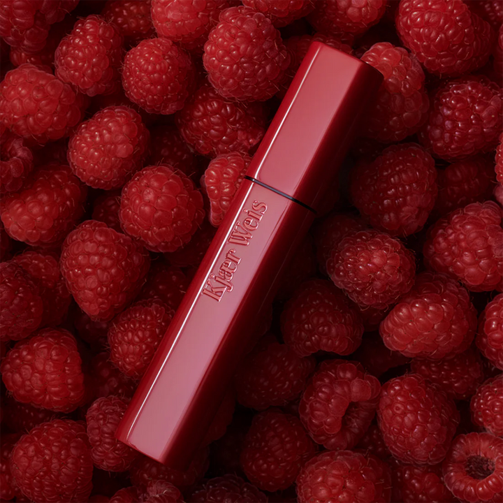 Im-Possible Mascara Brown - Still Life 2