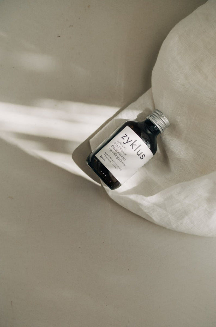 Kruut Oxymel Zyklus Natürlicher Kräuterauszug Still Life 7