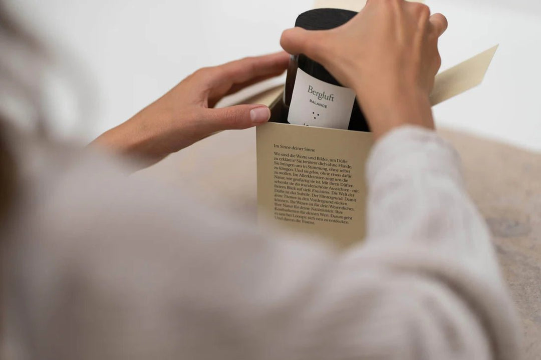 Looops Wildkräuter Duftkerze - Verpackung