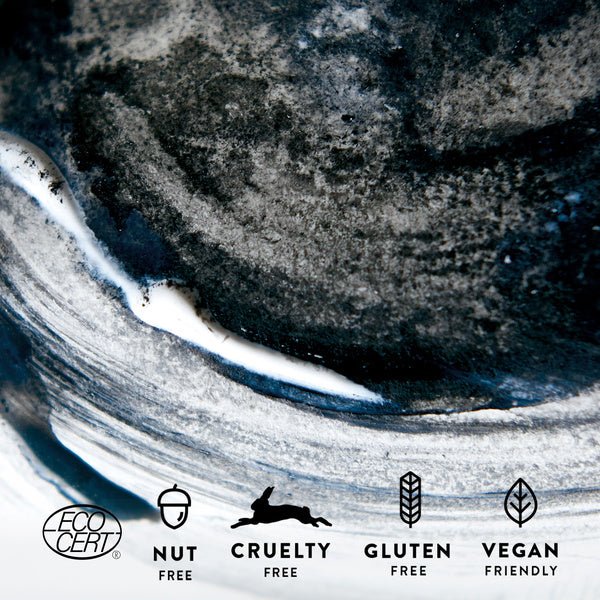 Mádara Detox Ultra Purifying Mud Mask 60 ml - texture of mud