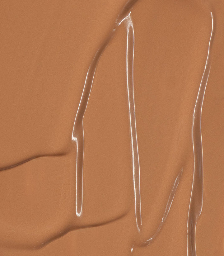 Mádara Skin Equal Soft Glow Foundation Caramel Swatch
