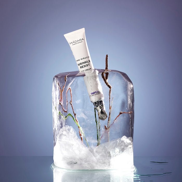 Mádara Time Miracle Wrinkle Resist Eye Cream Lifestyle Image