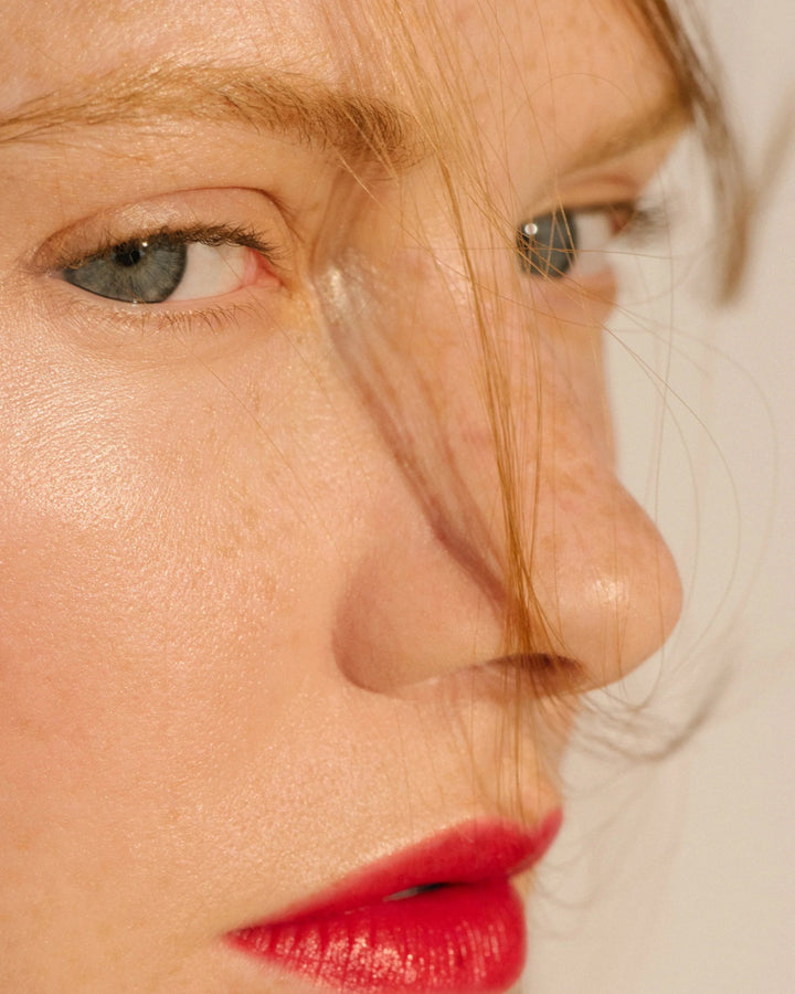 Manasi 7 Strobelighter Elysian Model 2