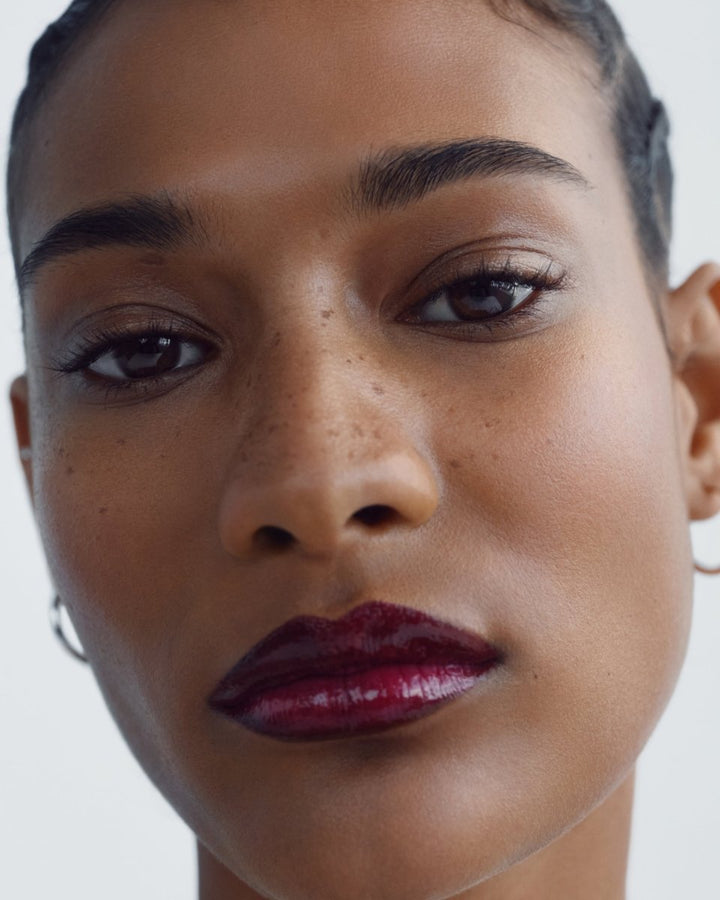 Manasi 7 Tinted Beauty Potion - Cassis Model 1