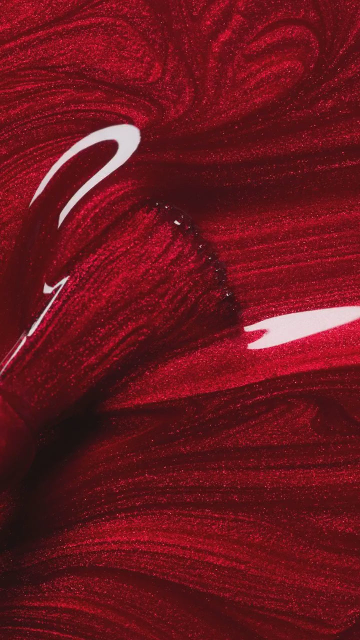 Manucurist Red Hibsicus - Lackierte Nägel Video