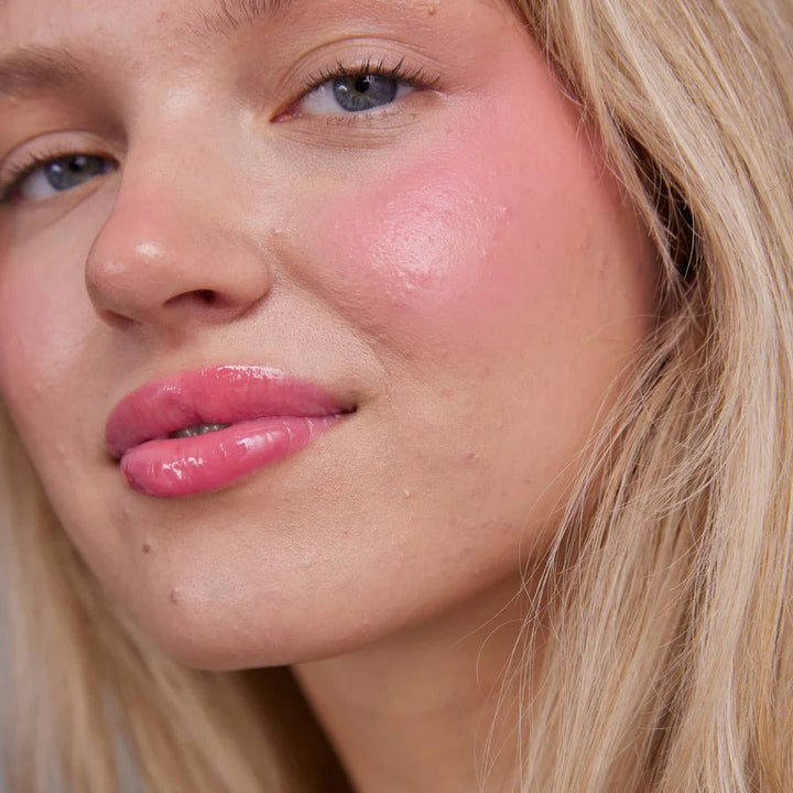 Balmy Lip Tint Fruit Crush Model