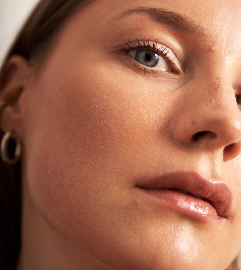 Pure U. The Balm Model