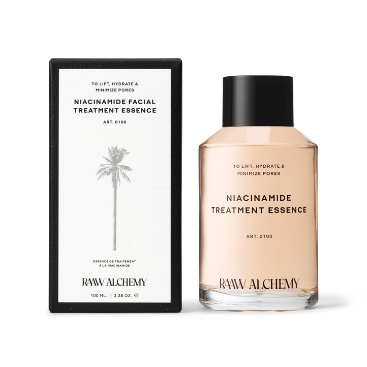 Niacinamide Treatment Essence mit Verpackung