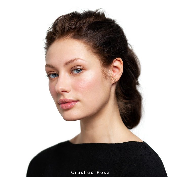 RMS Beauty Pressed Blush in 3 Shades - Model Crushed Rose