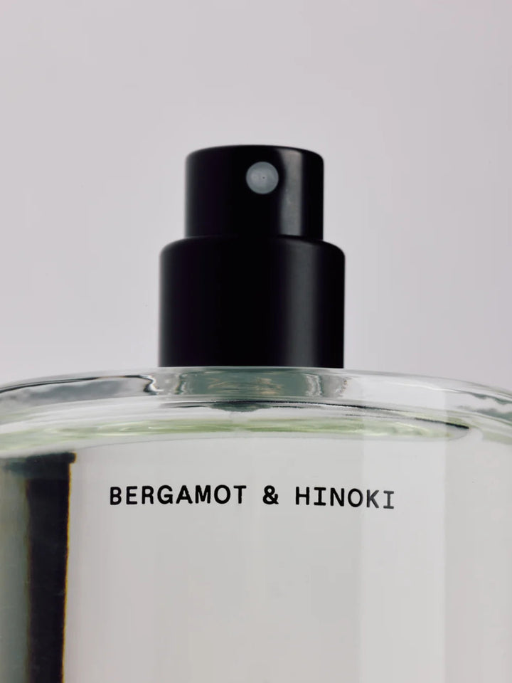 Body Mist Bergamot & Hinoki Close Up