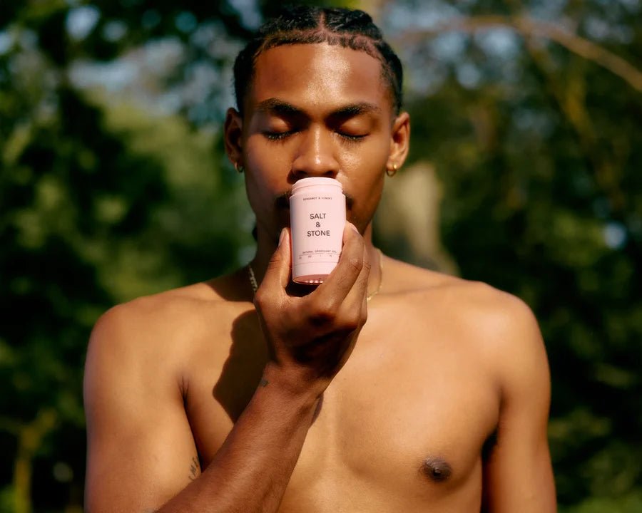 Natural Deodorant Gel Sensitive Skin Bergamot & Hinoki - Model Mann