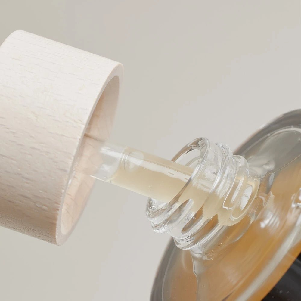 Extra Sensitive Calming Serum Close up 2