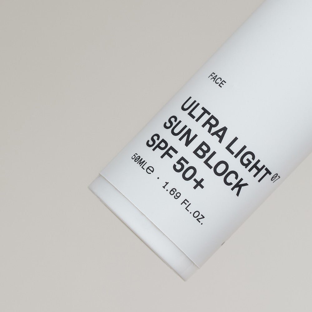 Ultra Light Sun Block SPF 50+ - Close up