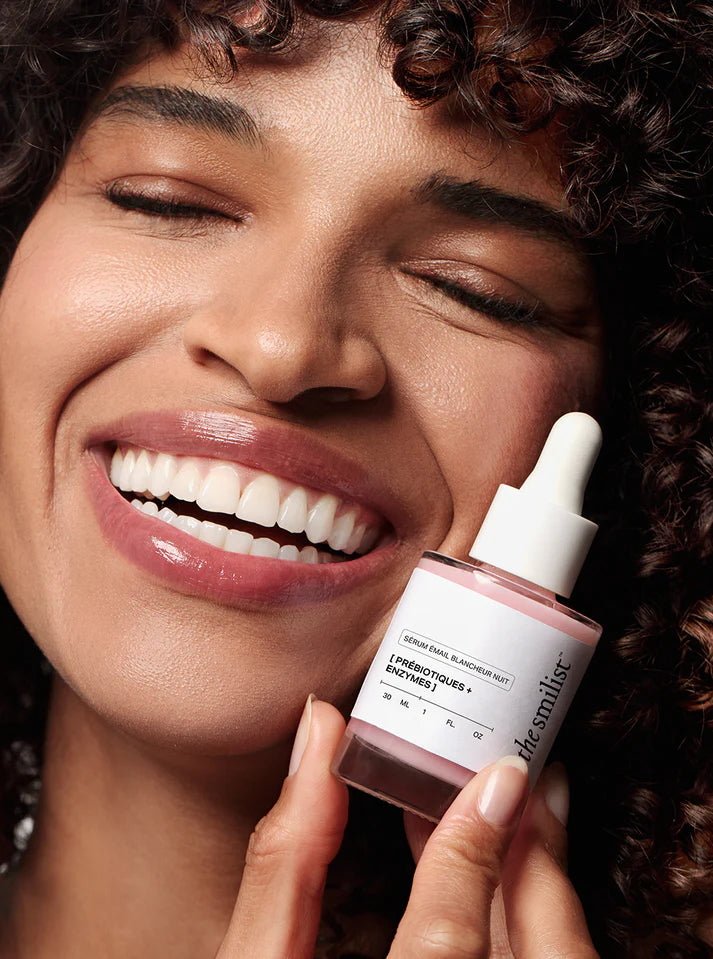 The Smilist Tooth-Whitening Night Serum Model
