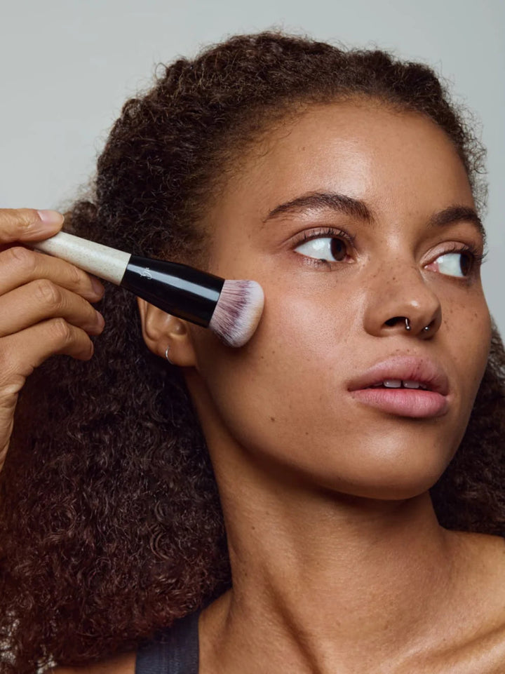 Foundation Blender Pinsel 02 - Anwendung