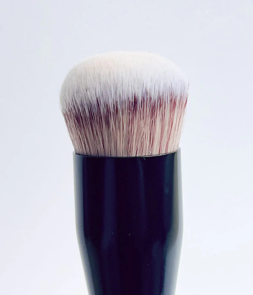 Foundation Blender Pinsel 02 - Close up