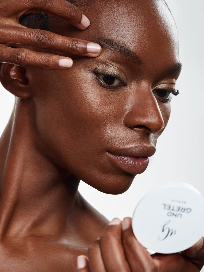 Imbe Eye & Cheek Multi-Shadow Golden Sand Model 3