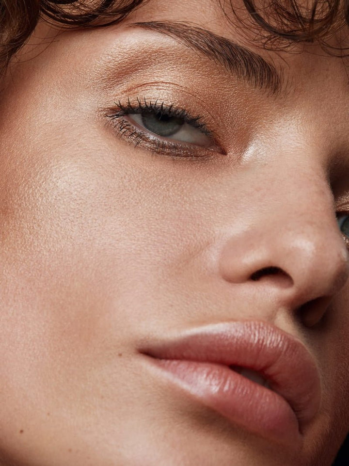 Imbe Eye & Cheek Multi-Shadow Golden Sand Model