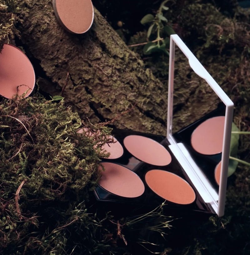 Und Gretel Refillable Face Palette Case - Mood