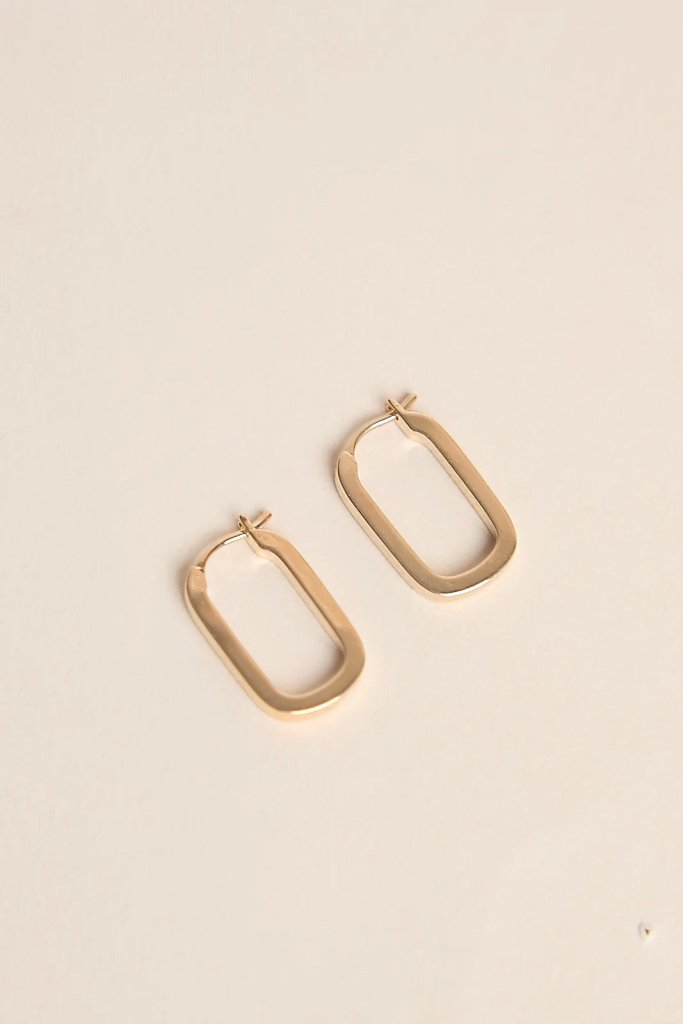 Waekura Frida Earrings - beiger Hintergrund