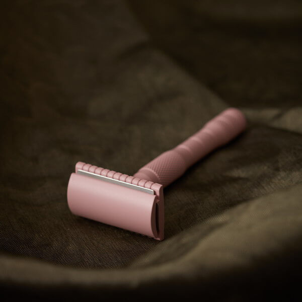 Well Kept Safety Razor Dusty Rose